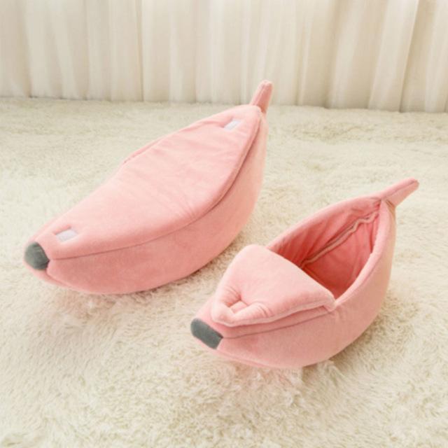 Banana Cat Bed House Cozy Cute Banana Puppy Cushion Kennel Warm Portable Pet Basket Supplies Mat Beds for Cats & Kittens - Ai quarambas